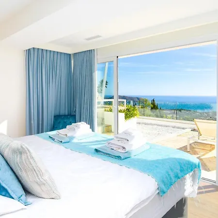 Villa Graham Holiday - La Palmera *